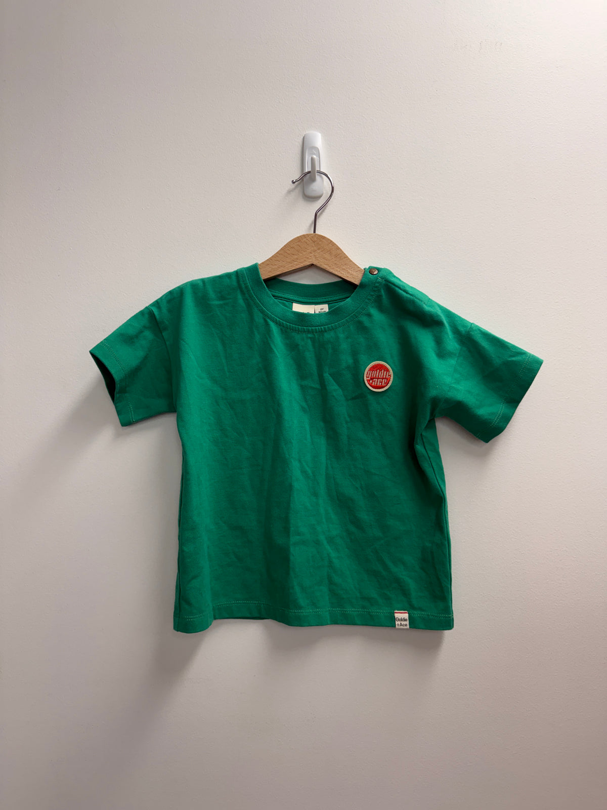GREEN ESSENTIALS TEE - 2Y