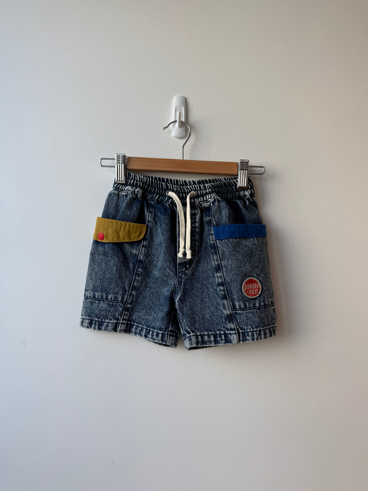 DARK DENIM SHORTS YELLOW POCKET - 3Y