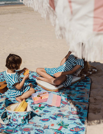 Daydream Island Lunch Box