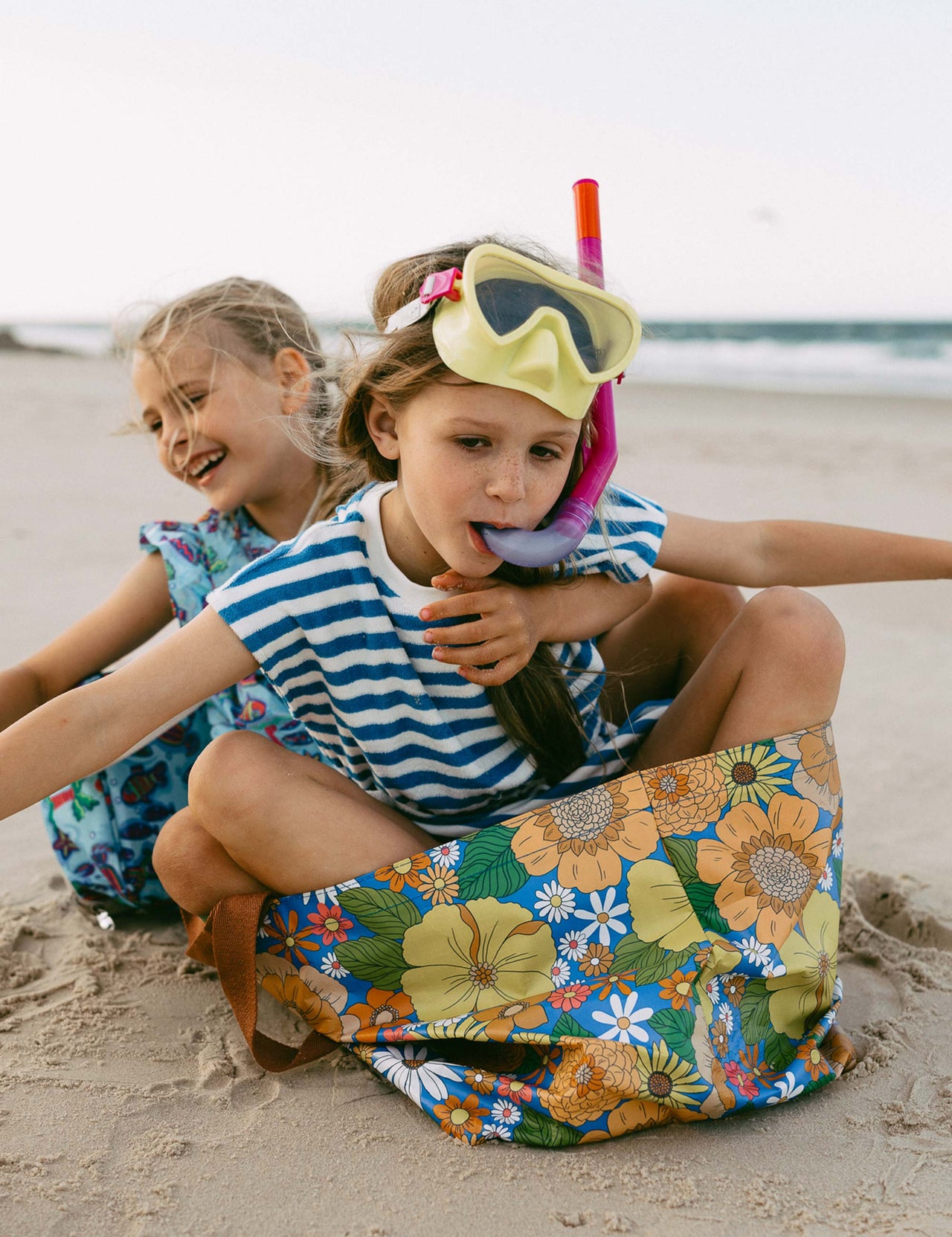 Zoe Floral Beach Bag