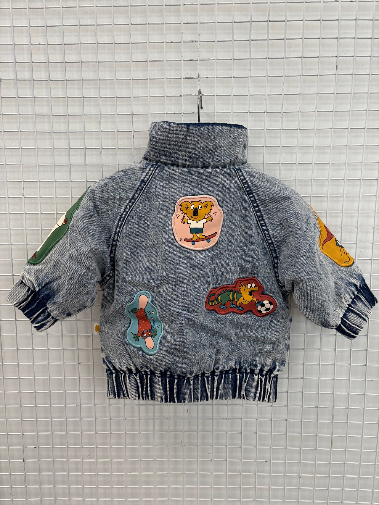ARI DENIM JACKET