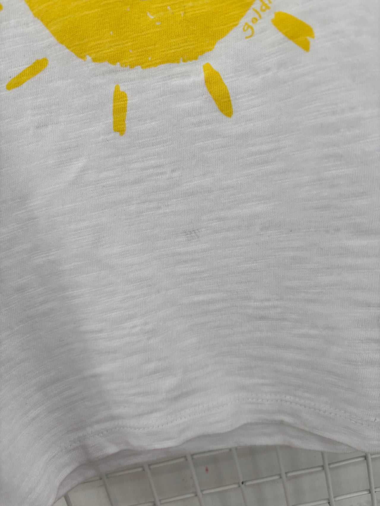 SUNSHINE T-SHIRT - 4Y (FAINT MARK ON FRONT)