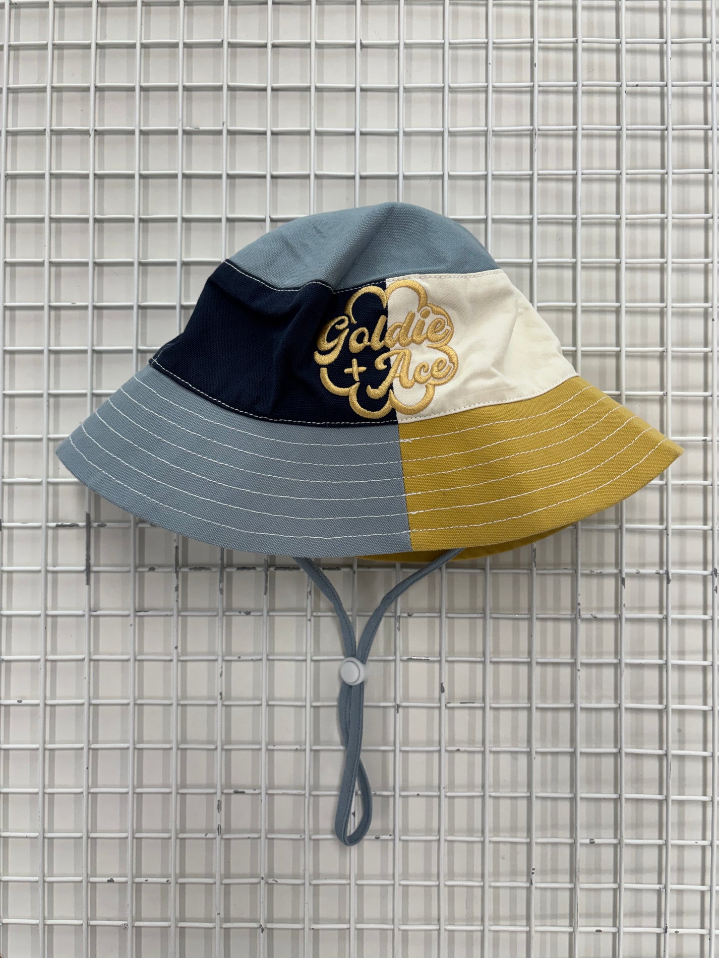 PANEL BUCKET HAT