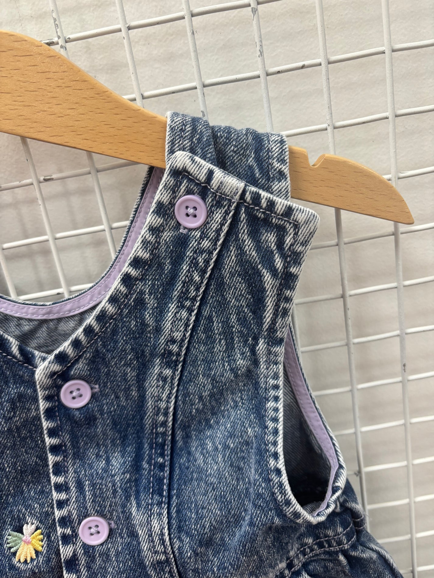 DENIM ROMPER 6-12M (MISSING 1 BUTTON HOLE)