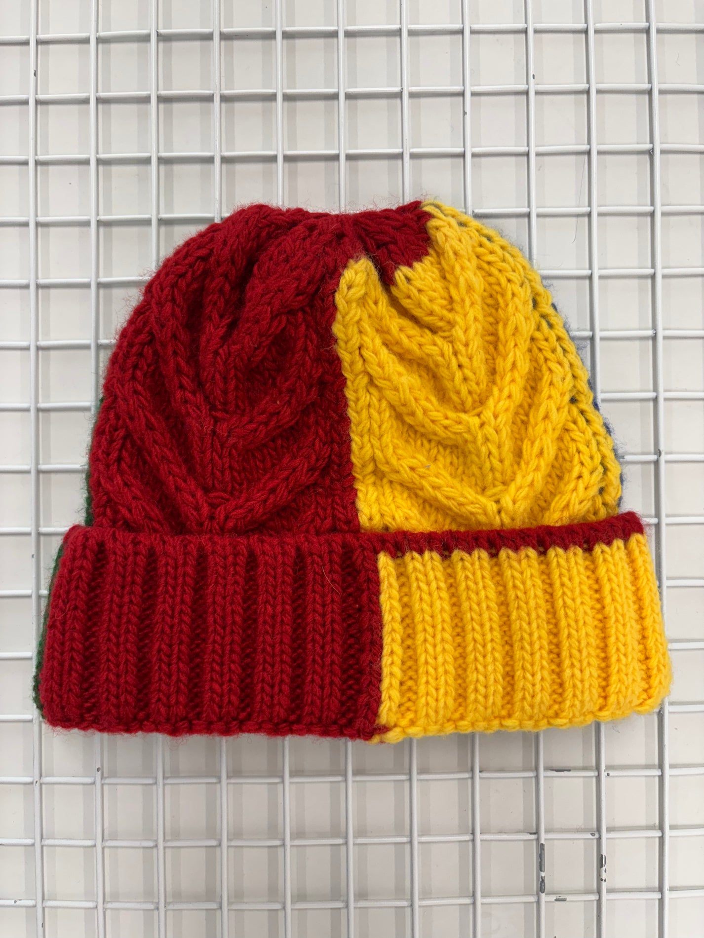 CHUNKY LOGO BEANIE PRIMARY - 3-6Y
