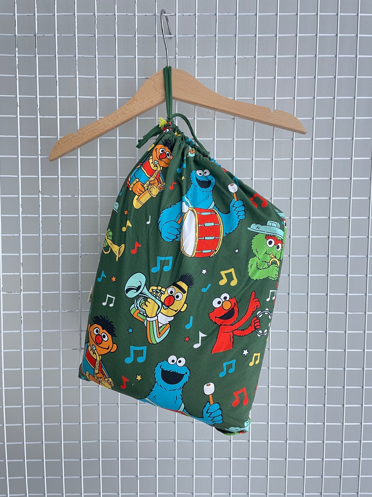 SESAME ST SHEET SET - GREEN (FITTED, FLAT + PILLOWCASE)