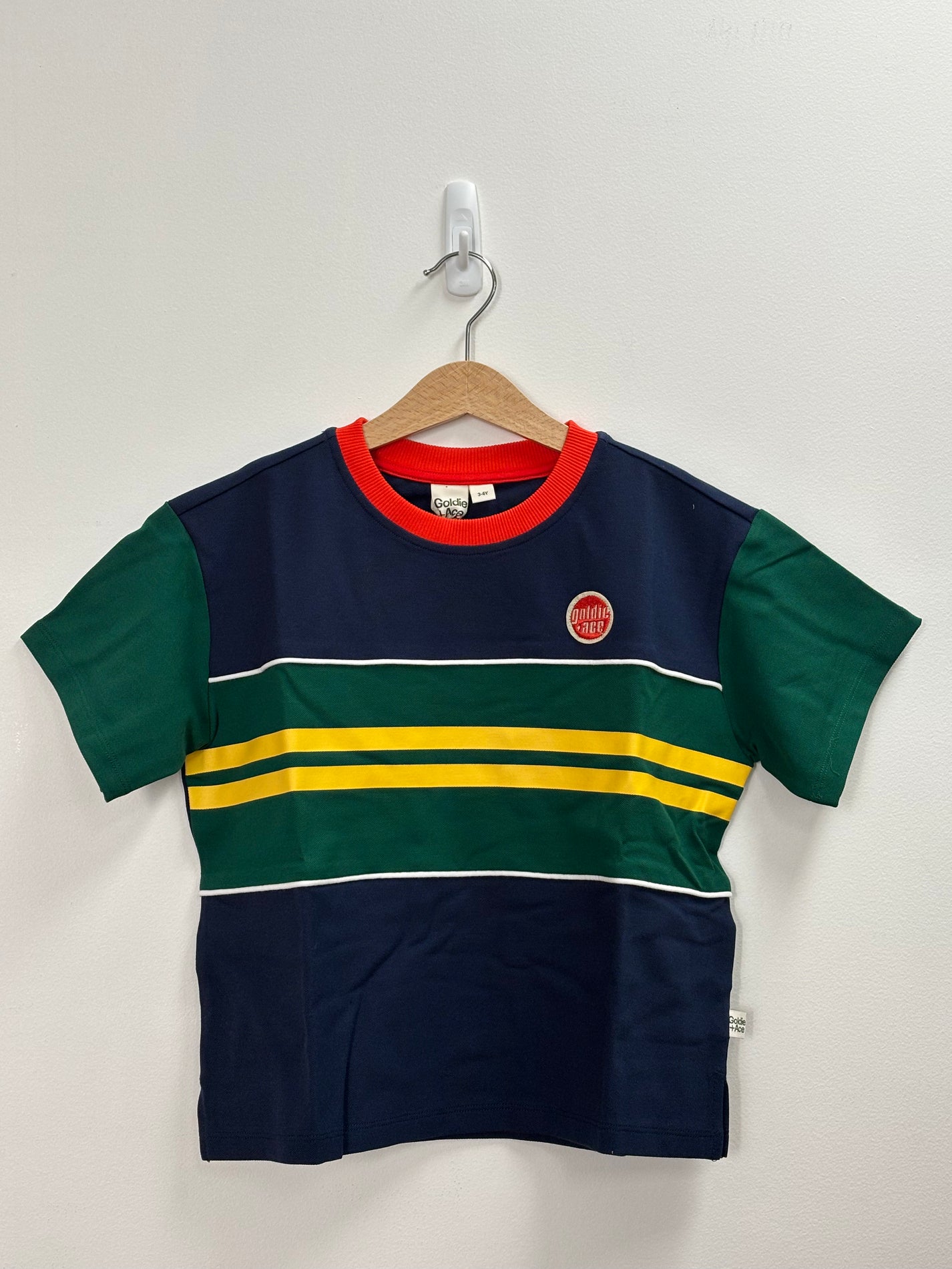 OVERSIZED ATHLETICS T-SHIRT