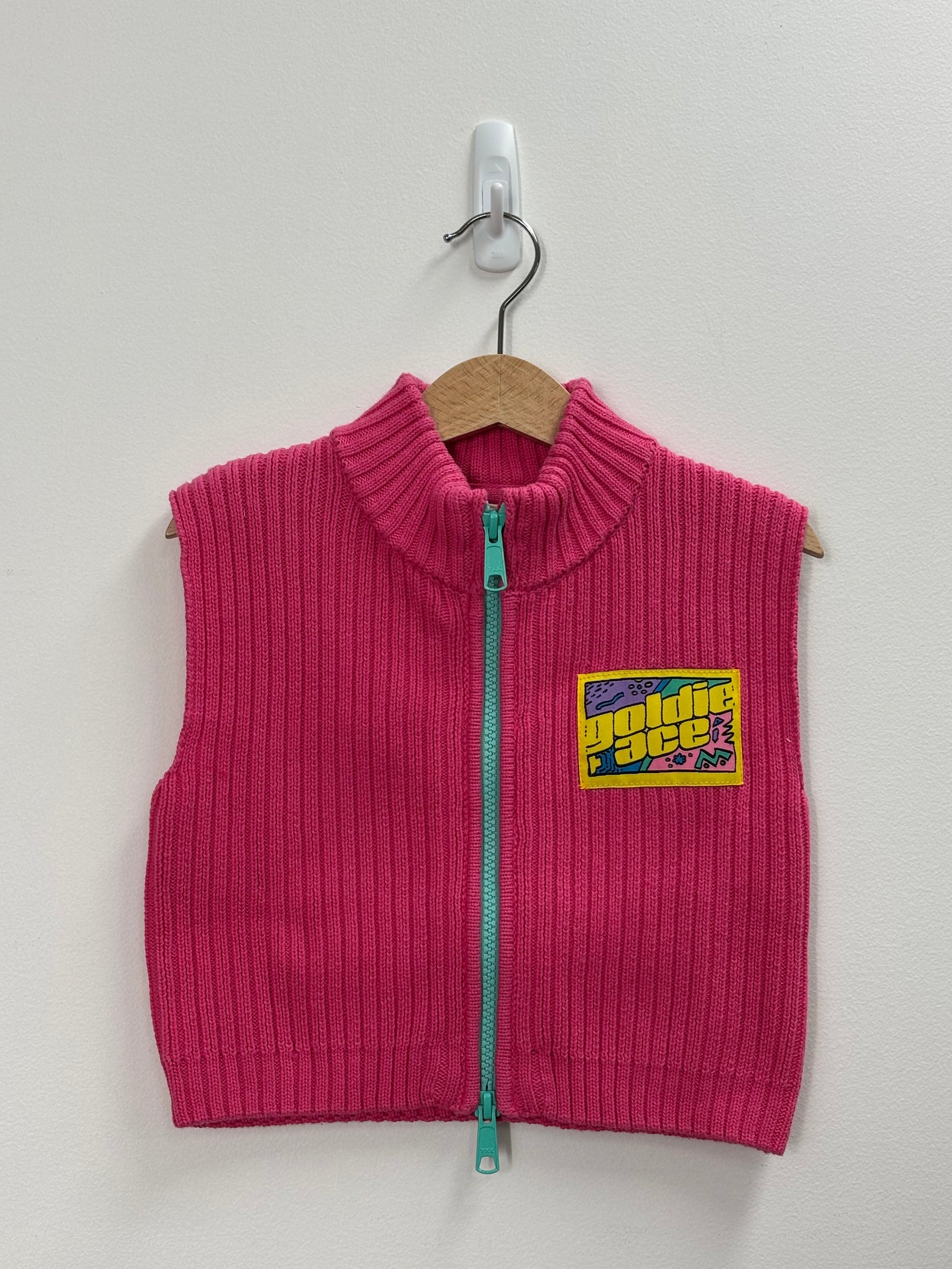 APRES SURF RIB KNIT VEST