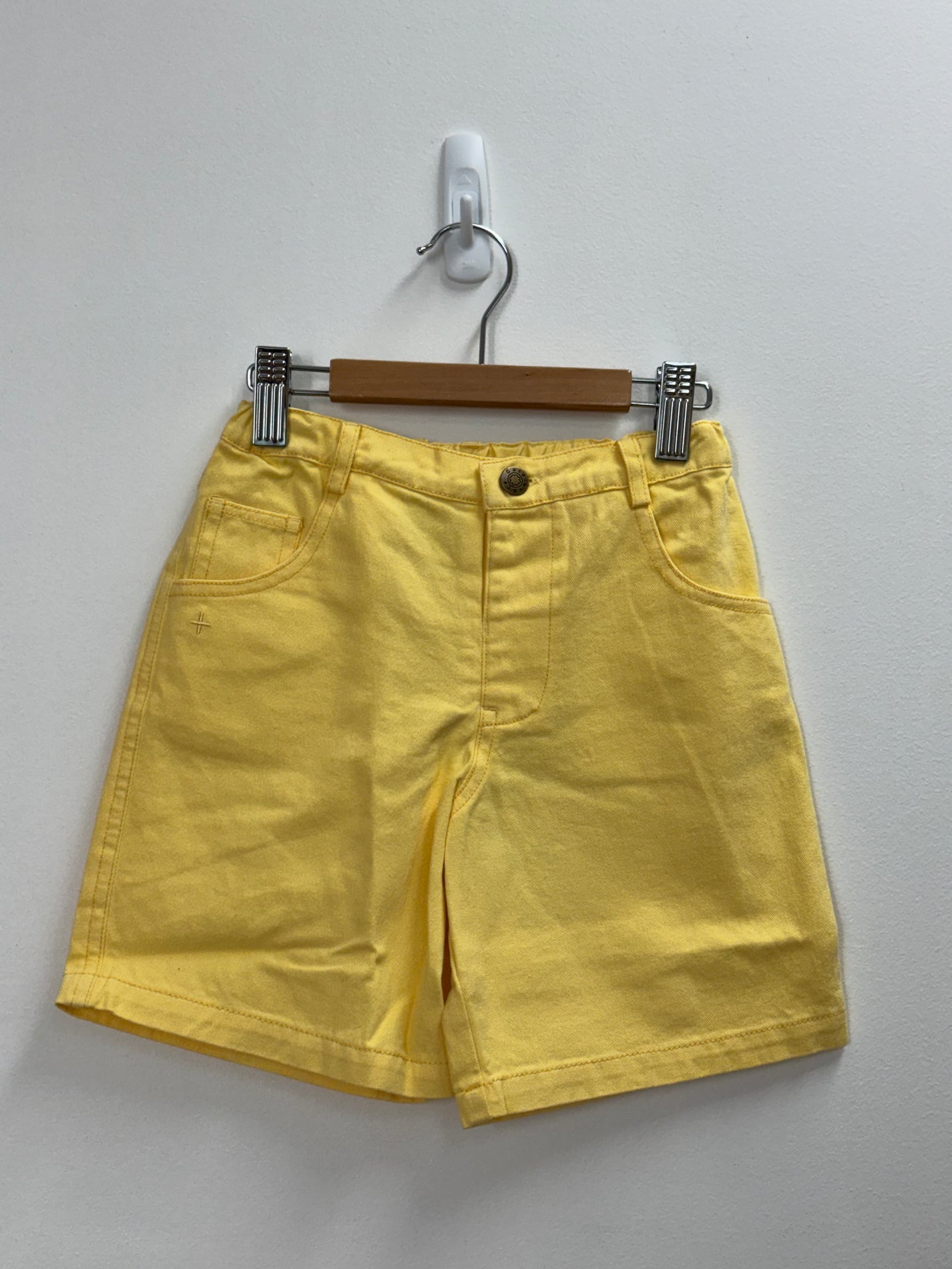 WIDE LEG STRAWBERRY DENIM SHORTS