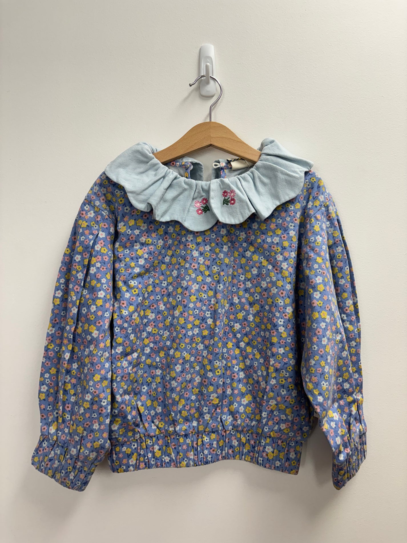 FLOWER PRINT COLLARED TOP BLUE - 4Y