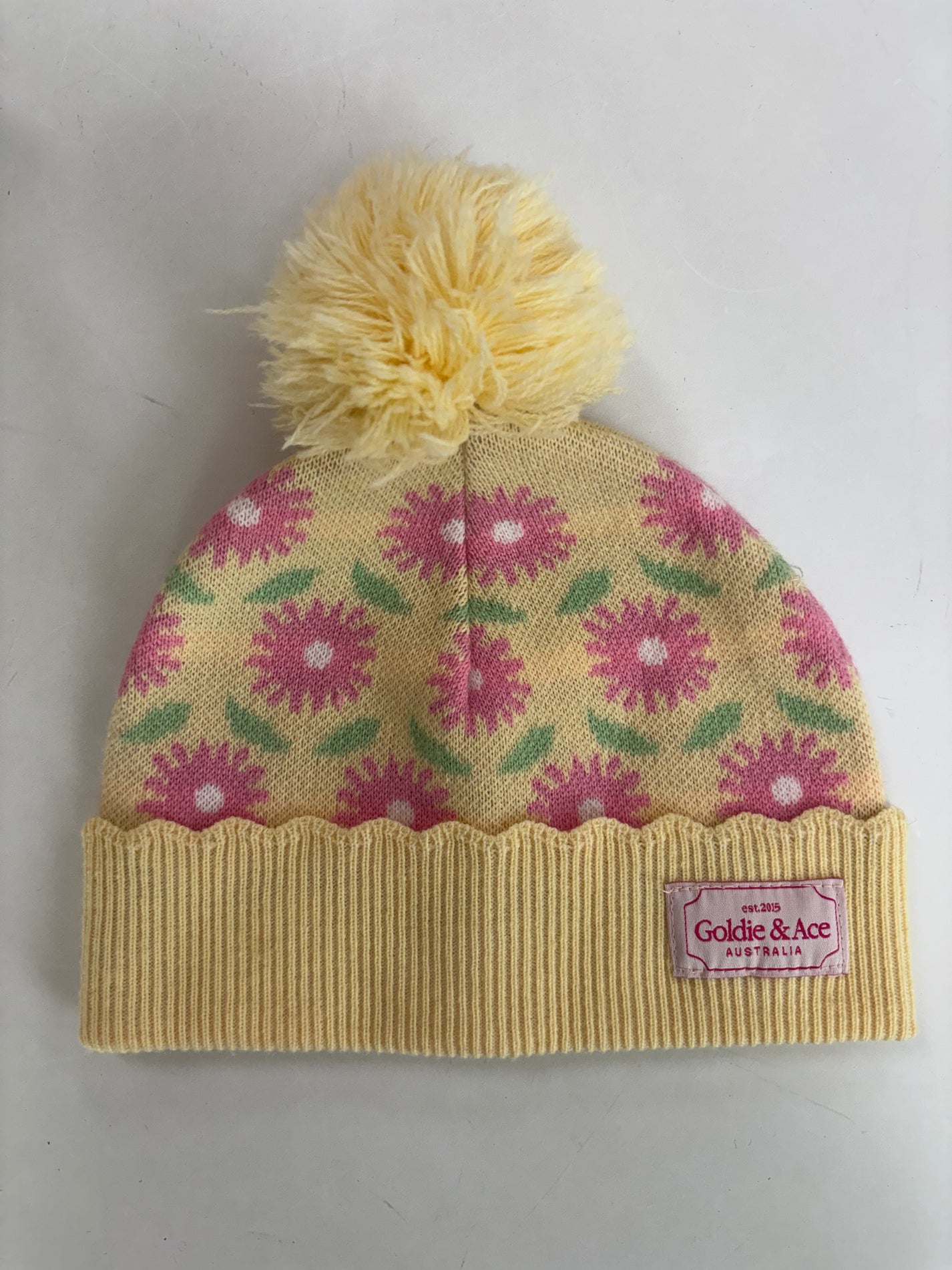 FLOWER POM POM BEANIE YELLOW W PINK LOGO - 3-6Y