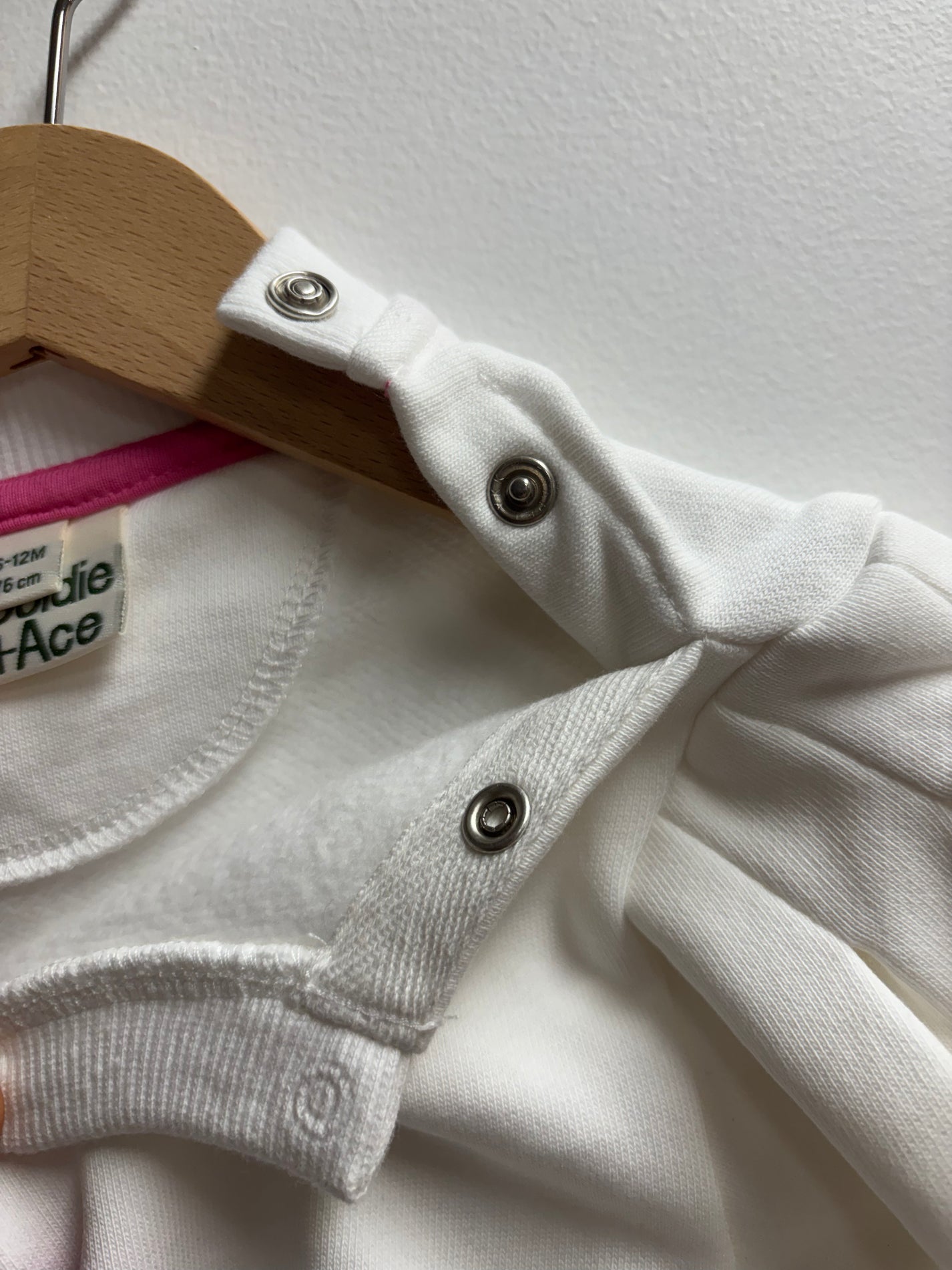 SHIRLEY BARBER SWEATER (MISSING 1 PRESS STUD) - 6-12M
